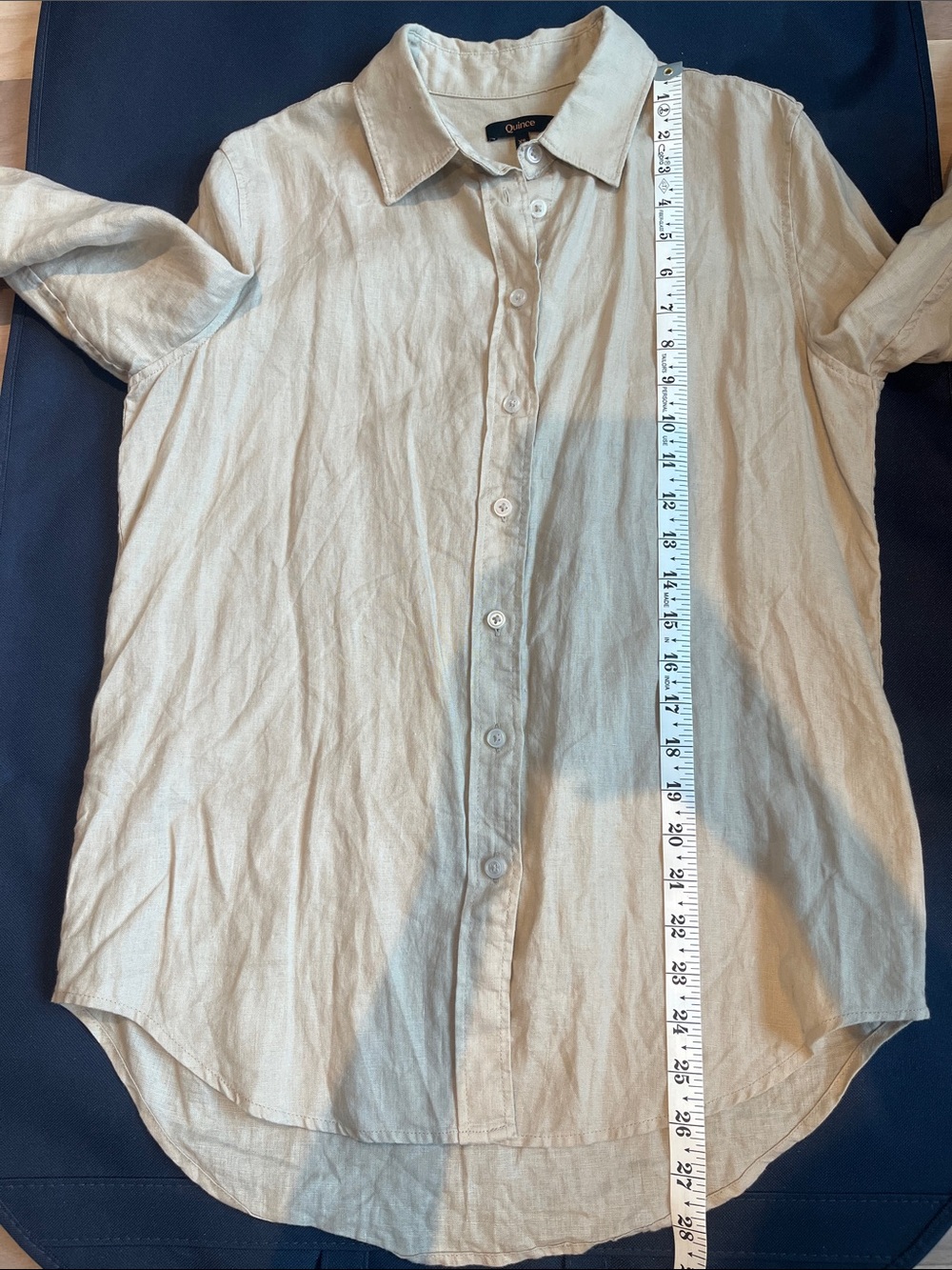 Quince 100% Linen Long Sleeve Roll-Tab Button-Up Shirt in Oatmeal Size XS - Picture 7 of 10